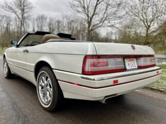 1987 Cadillac Allanté Roadster by Pininfarina ★14.338 MIL★